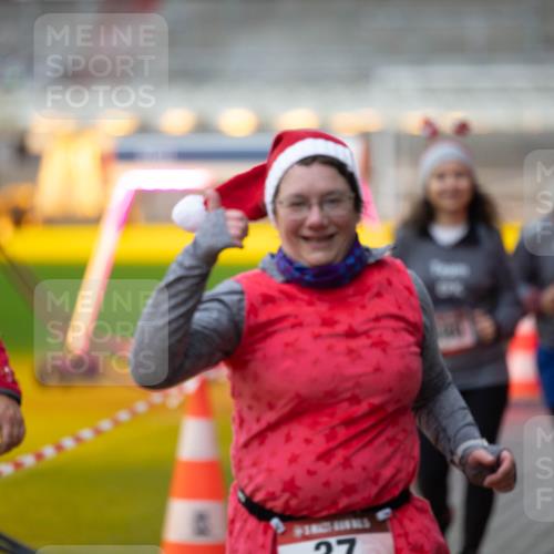 07.12.2025 - St. Pauli X-Mass-Run No. 15 Michael Strokosch http://msf.ph/oto/9361726 07.12.2025 11:37:33 Laufen  meine-sportfotos.de