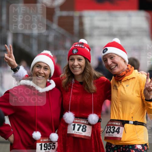 07.12.2025 - St. Pauli X-Mass-Run No. 15 Michael Strokosch http://msf.ph/oto/9361752 07.12.2025 11:47:06 Laufen 1955, 15, 178, 15, 2334 meine-sportfotos.de