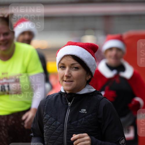 07.12.2025 - St. Pauli X-Mass-Run No. 15 Michael Strokosch http://msf.ph/oto/9361765 07.12.2025 11:47:25 Laufen  meine-sportfotos.de
