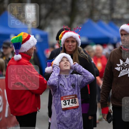 07.12.2025 - St. Pauli X-Mass-Run No. 15 Michael Strokosch http://msf.ph/oto/9361799 07.12.2025 11:55:04 Laufen 15, 3748, 10, 54, 2, 2023, 24, 374 meine-sportfotos.de