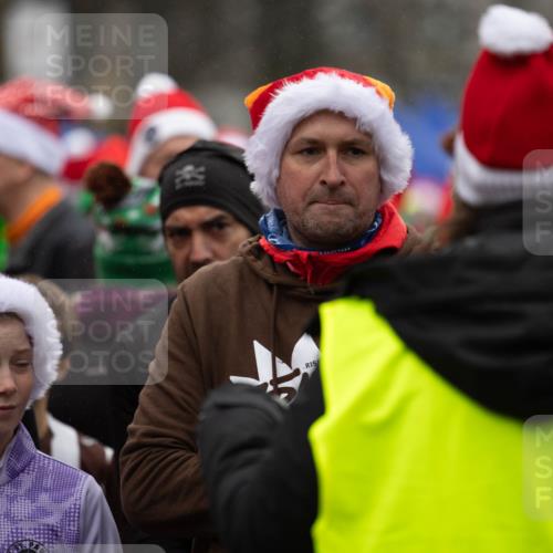 07.12.2025 - St. Pauli X-Mass-Run No. 15 Michael Strokosch http://msf.ph/oto/9361818 07.12.2025 12:07:20 Laufen  meine-sportfotos.de