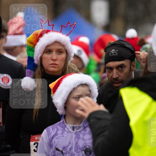 07.12.2025 - St. Pauli X-Mass-Run No. 15 Michael Strokosch http://msf.ph/oto/9361823 07.12.2025 12:07:25 Laufen 1910, 3 meine-sportfotos.de
