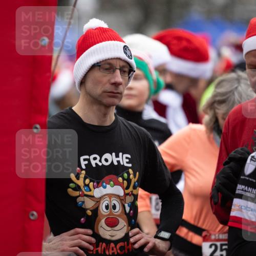 07.12.2025 - St. Pauli X-Mass-Run No. 15 Michael Strokosch http://msf.ph/oto/9361825 07.12.2025 12:07:35 Laufen 25 meine-sportfotos.de