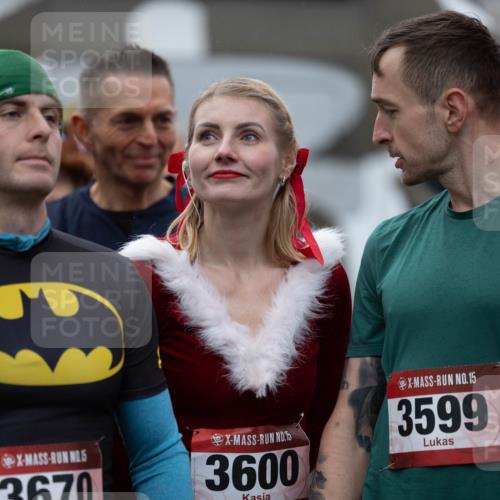 07.12.2025 - St. Pauli X-Mass-Run No. 15 Michael Strokosch http://msf.ph/oto/9361830 07.12.2025 12:07:42 Laufen 5, 3670, 3600, 15, 3599 meine-sportfotos.de