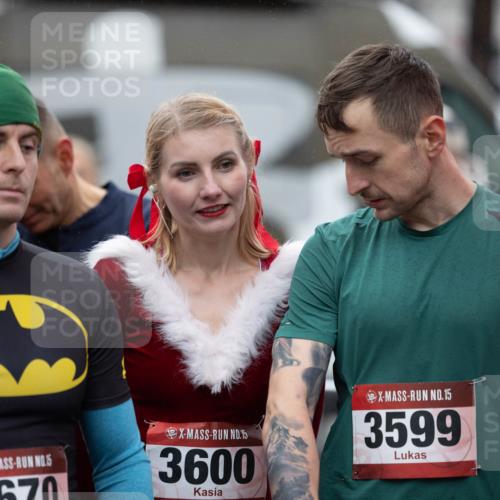 07.12.2025 - St. Pauli X-Mass-Run No. 15 Michael Strokosch http://msf.ph/oto/9361836 07.12.2025 12:07:51 Laufen 2, 5, 23670, 5, 3600, 15, 3599 meine-sportfotos.de