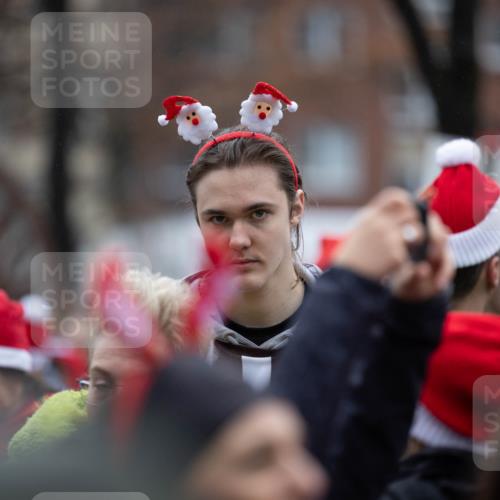 07.12.2025 - St. Pauli X-Mass-Run No. 15 Michael Strokosch http://msf.ph/oto/9361846 07.12.2025 12:19:34 Laufen  meine-sportfotos.de