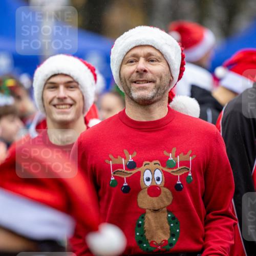 07.12.2025 - St. Pauli X-Mass-Run No. 15 Michael Strokosch http://msf.ph/oto/9361847 07.12.2025 12:20:00 Laufen 33 meine-sportfotos.de