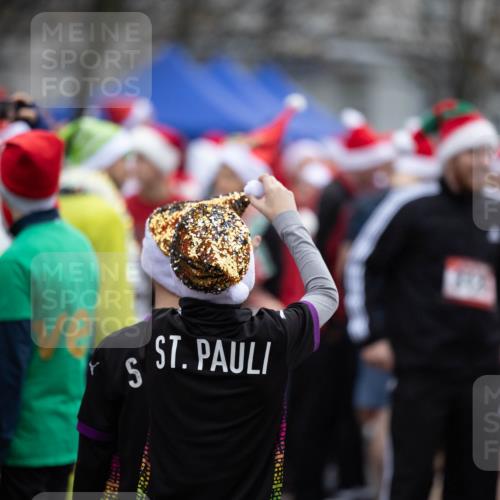07.12.2025 - St. Pauli X-Mass-Run No. 15 Michael Strokosch http://msf.ph/oto/9361877 07.12.2025 12:22:12 Laufen  meine-sportfotos.de