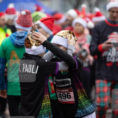 07.12.2025 - St. Pauli X-Mass-Run No. 15 Michael Strokosch http://msf.ph/oto/9361887 07.12.2025 12:22:24 Laufen 2, 331, 7, 15, 496 meine-sportfotos.de