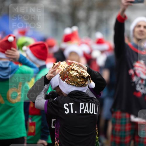 07.12.2025 - St. Pauli X-Mass-Run No. 15 Michael Strokosch http://msf.ph/oto/9361892 07.12.2025 12:22:26 Laufen 3311, 276 meine-sportfotos.de