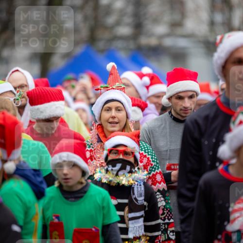 07.12.2025 - St. Pauli X-Mass-Run No. 15 Michael Strokosch http://msf.ph/oto/9361915 07.12.2025 12:23:55 Laufen 6 meine-sportfotos.de