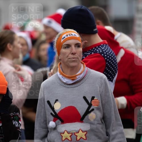 07.12.2025 - St. Pauli X-Mass-Run No. 15 Michael Strokosch http://msf.ph/oto/9361917 07.12.2025 12:24:39 Laufen  meine-sportfotos.de