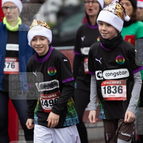 07.12.2025 - St. Pauli X-Mass-Run No. 15 Michael Strokosch http://msf.ph/oto/9361923 07.12.2025 12:30:19 Laufen 576, 1910, 15, 249, 2, 10, 14, 1910, 15, 1836, 332 meine-sportfotos.de