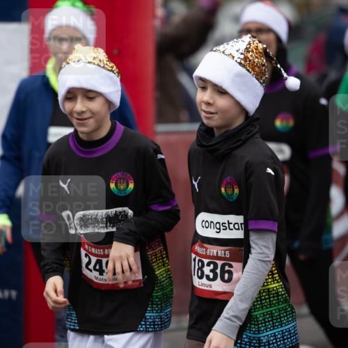 07.12.2025 - St. Pauli X-Mass-Run No. 15 Michael Strokosch http://msf.ph/oto/9361926 07.12.2025 12:30:20 Laufen 24, 1910, 15, 836, 10, 10, 10, 101, 20, 1981 meine-sportfotos.de