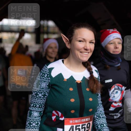 07.12.2025 - St. Pauli X-Mass-Run No. 15 Michael Strokosch http://msf.ph/oto/9361974 07.12.2025 10:33:42 Laufen 15, 4559 meine-sportfotos.de