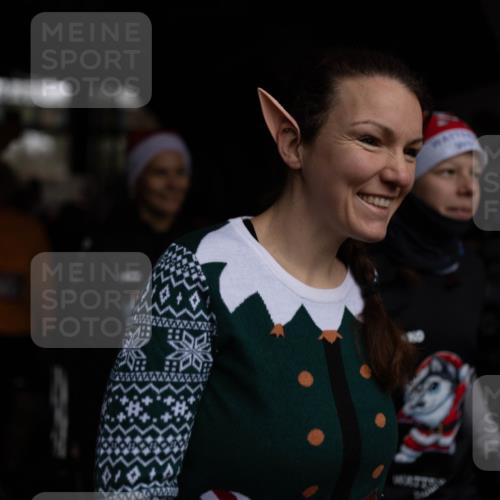 07.12.2025 - St. Pauli X-Mass-Run No. 15 Michael Strokosch http://msf.ph/oto/9361979 07.12.2025 10:33:42 Laufen  meine-sportfotos.de
