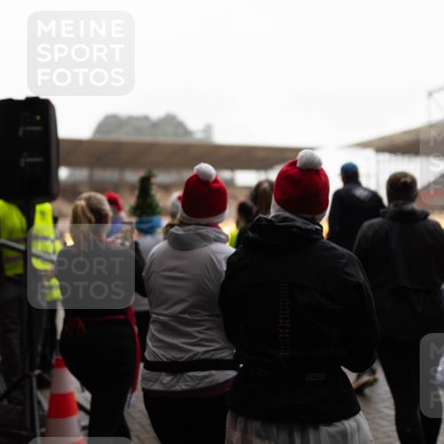 07.12.2025 - St. Pauli X-Mass-Run No. 15 Michael Strokosch http://msf.ph/oto/9361997 07.12.2025 10:33:57 Laufen 7, 7, 0, 0000000000 meine-sportfotos.de