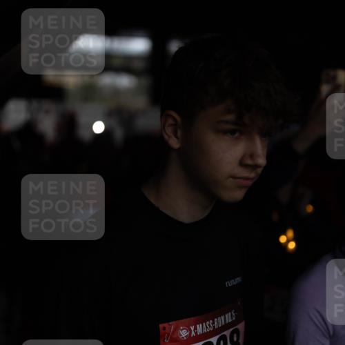 07.12.2025 - St. Pauli X-Mass-Run No. 15 Michael Strokosch http://msf.ph/oto/9362007 07.12.2025 10:34:07 Laufen  meine-sportfotos.de