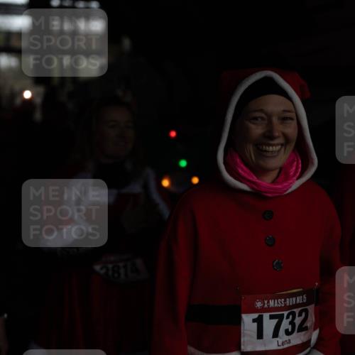 07.12.2025 - St. Pauli X-Mass-Run No. 15 Michael Strokosch http://msf.ph/oto/9362013 07.12.2025 10:34:11 Laufen 4235, 2814, 15, 1732, 983 meine-sportfotos.de