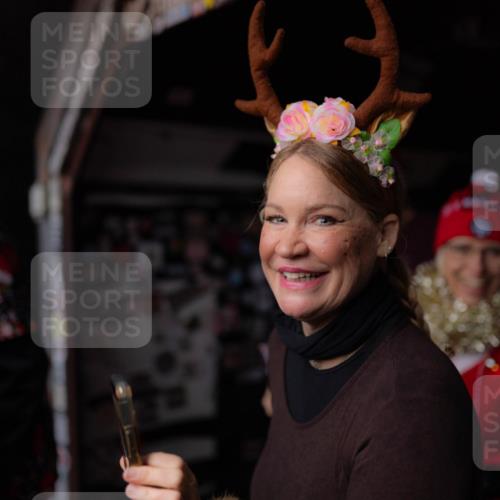 07.12.2025 - St. Pauli X-Mass-Run No. 15 Michael Strokosch http://msf.ph/oto/9362055 07.12.2025 10:34:34 Laufen  meine-sportfotos.de