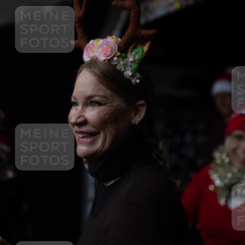 07.12.2025 - St. Pauli X-Mass-Run No. 15 Michael Strokosch http://msf.ph/oto/9362062 07.12.2025 10:34:34 Laufen  meine-sportfotos.de