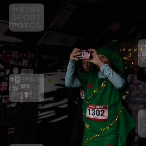 07.12.2025 - St. Pauli X-Mass-Run No. 15 Michael Strokosch http://msf.ph/oto/9362066 07.12.2025 10:34:36 Laufen 1478, 15, 1302, 2780 meine-sportfotos.de