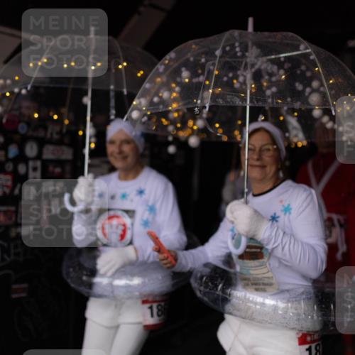 07.12.2025 - St. Pauli X-Mass-Run No. 15 Michael Strokosch http://msf.ph/oto/9362074 07.12.2025 10:34:39 Laufen 848, 18, 18 meine-sportfotos.de