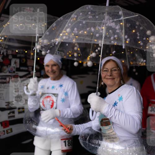 07.12.2025 - St. Pauli X-Mass-Run No. 15 Michael Strokosch http://msf.ph/oto/9362083 07.12.2025 10:34:39 Laufen 186, 3053 meine-sportfotos.de