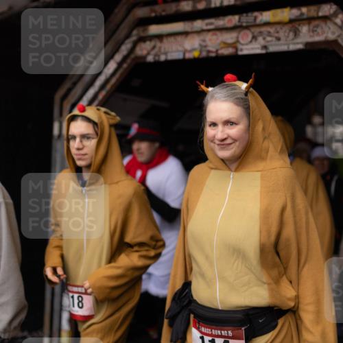 07.12.2025 - St. Pauli X-Mass-Run No. 15 Michael Strokosch http://msf.ph/oto/9362106 07.12.2025 10:34:47 Laufen 3477, 18, 15, 468 meine-sportfotos.de
