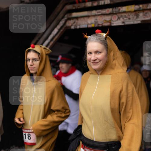 07.12.2025 - St. Pauli X-Mass-Run No. 15 Michael Strokosch http://msf.ph/oto/9362108 07.12.2025 10:34:47 Laufen 77, 18 meine-sportfotos.de