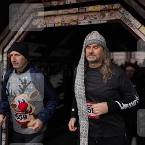 07.12.2025 - St. Pauli X-Mass-Run No. 15 Michael Strokosch http://msf.ph/oto/9362119 07.12.2025 10:34:58 Laufen 15, 659, 50 meine-sportfotos.de