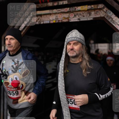 07.12.2025 - St. Pauli X-Mass-Run No. 15 Michael Strokosch http://msf.ph/oto/9362121 07.12.2025 10:34:58 Laufen 5, 659, 650 meine-sportfotos.de