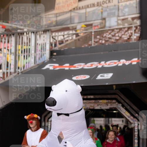 07.12.2025 - St. Pauli X-Mass-Run No. 15 Michael Strokosch http://msf.ph/oto/9362148 07.12.2025 10:35:21 Laufen 15, 3799, 3836 meine-sportfotos.de