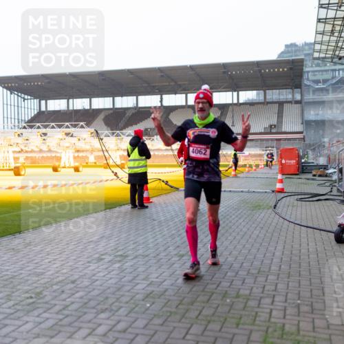 07.12.2025 - St. Pauli X-Mass-Run No. 15 Michael Strokosch http://msf.ph/oto/9362253 07.12.2025 10:54:08 Laufen 4062 meine-sportfotos.de