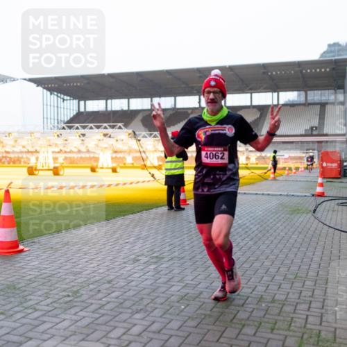 07.12.2025 - St. Pauli X-Mass-Run No. 15 Michael Strokosch http://msf.ph/oto/9362262 07.12.2025 10:54:08 Laufen 4062 meine-sportfotos.de