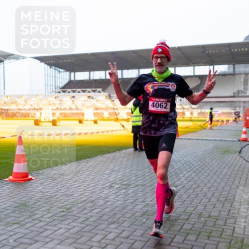 07.12.2025 - St. Pauli X-Mass-Run No. 15 Michael Strokosch http://msf.ph/oto/9362264 07.12.2025 10:54:08 Laufen 4062 meine-sportfotos.de