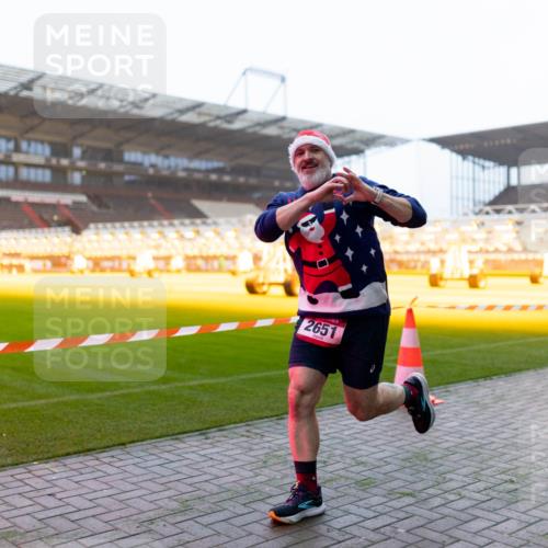 07.12.2025 - St. Pauli X-Mass-Run No. 15 Michael Strokosch http://msf.ph/oto/9362288 07.12.2025 10:54:20 Laufen 2651 meine-sportfotos.de