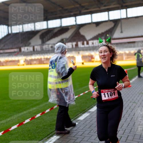07.12.2025 - St. Pauli X-Mass-Run No. 15 Michael Strokosch http://msf.ph/oto/9362324 07.12.2025 10:55:20 Laufen 5, 1101 meine-sportfotos.de
