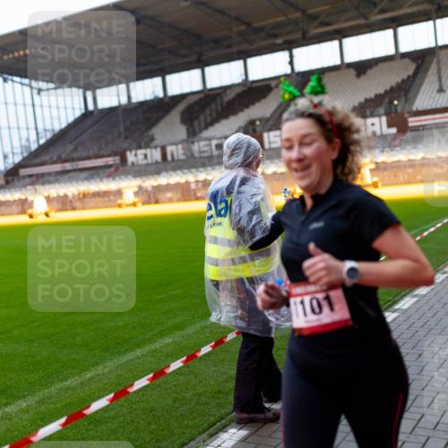07.12.2025 - St. Pauli X-Mass-Run No. 15 Michael Strokosch http://msf.ph/oto/9362327 07.12.2025 10:55:20 Laufen 1101 meine-sportfotos.de