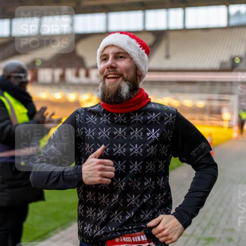 07.12.2025 - St. Pauli X-Mass-Run No. 15 Michael Strokosch http://msf.ph/oto/9362341 07.12.2025 10:56:12 Laufen  meine-sportfotos.de