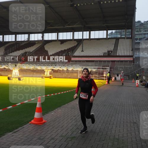 07.12.2025 - St. Pauli X-Mass-Run No. 15 Fabian Wolf http://msf.ph/oto/9362360 07.12.2025 10:00:40 Ziel 855, 1418, 1976, 2348, 3084 meine-sportfotos.de
