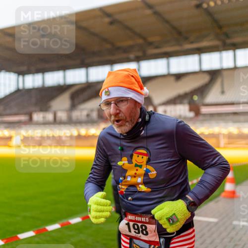 07.12.2025 - St. Pauli X-Mass-Run No. 15 Michael Strokosch http://msf.ph/oto/9362395 07.12.2025 10:56:47 Laufen 15, 198 meine-sportfotos.de