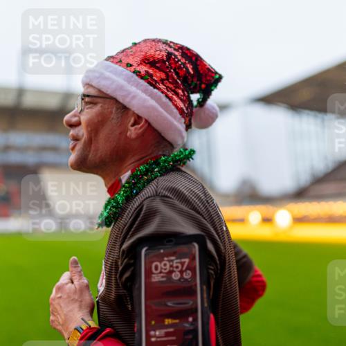 07.12.2025 - St. Pauli X-Mass-Run No. 15 Michael Strokosch http://msf.ph/oto/9362423 07.12.2025 10:57:01 Laufen 29, 60 meine-sportfotos.de