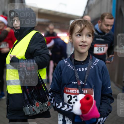 07.12.2025 - St. Pauli X-Mass-Run No. 15 Michael Strokosch http://msf.ph/oto/9362457 07.12.2025 10:59:04 Laufen 20, 10, 15, 23, 261, 8 meine-sportfotos.de