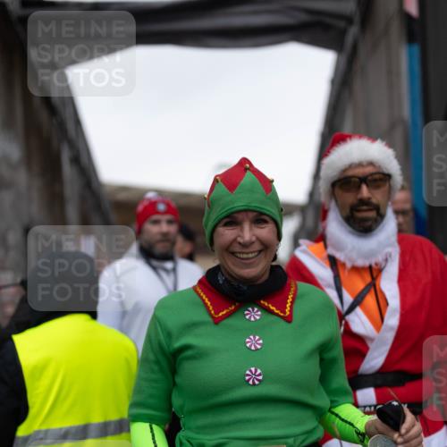 07.12.2025 - St. Pauli X-Mass-Run No. 15 Michael Strokosch http://msf.ph/oto/9362493 07.12.2025 10:59:21 Laufen 15, 782 meine-sportfotos.de