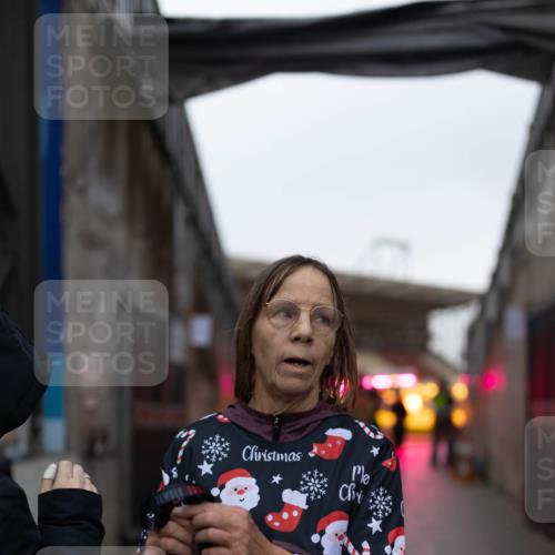 07.12.2025 - St. Pauli X-Mass-Run No. 15 Michael Strokosch http://msf.ph/oto/9362569 07.12.2025 10:59:49 Laufen 15, 1120 meine-sportfotos.de