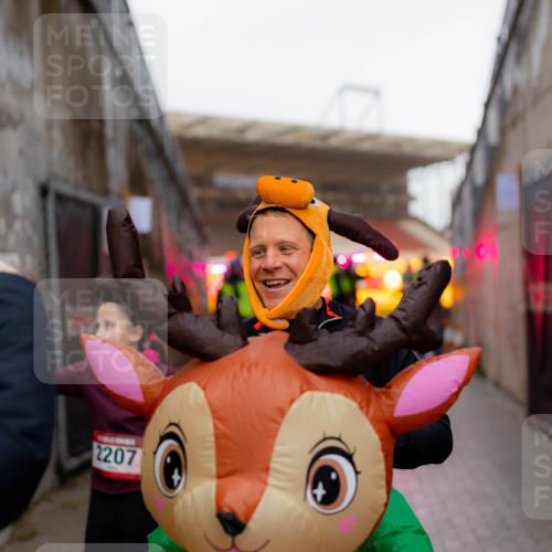 07.12.2025 - St. Pauli X-Mass-Run No. 15 Michael Strokosch http://msf.ph/oto/9362599 07.12.2025 10:59:54 Laufen 2207, 265 meine-sportfotos.de