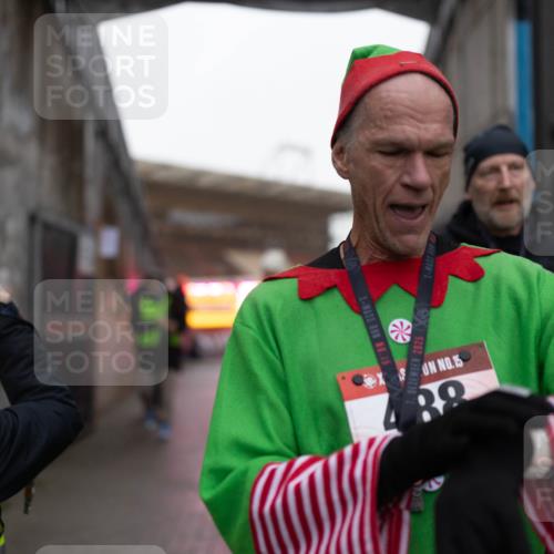 07.12.2025 - St. Pauli X-Mass-Run No. 15 Michael Strokosch http://msf.ph/oto/9362632 07.12.2025 11:00:09 Laufen 15, 88, 7, 2025, 15 meine-sportfotos.de