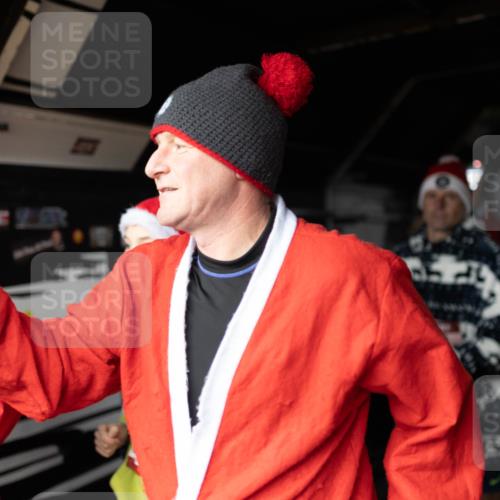 07.12.2025 - St. Pauli X-Mass-Run No. 15 Michael Strokosch http://msf.ph/oto/9362744 07.12.2025 11:13:18 Laufen  meine-sportfotos.de