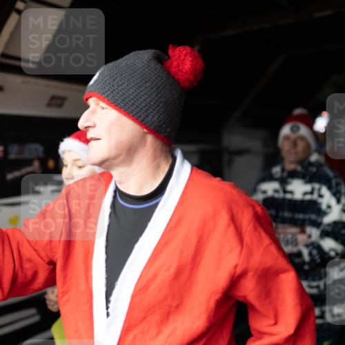 07.12.2025 - St. Pauli X-Mass-Run No. 15 Michael Strokosch http://msf.ph/oto/9362746 07.12.2025 11:13:18 Laufen  meine-sportfotos.de
